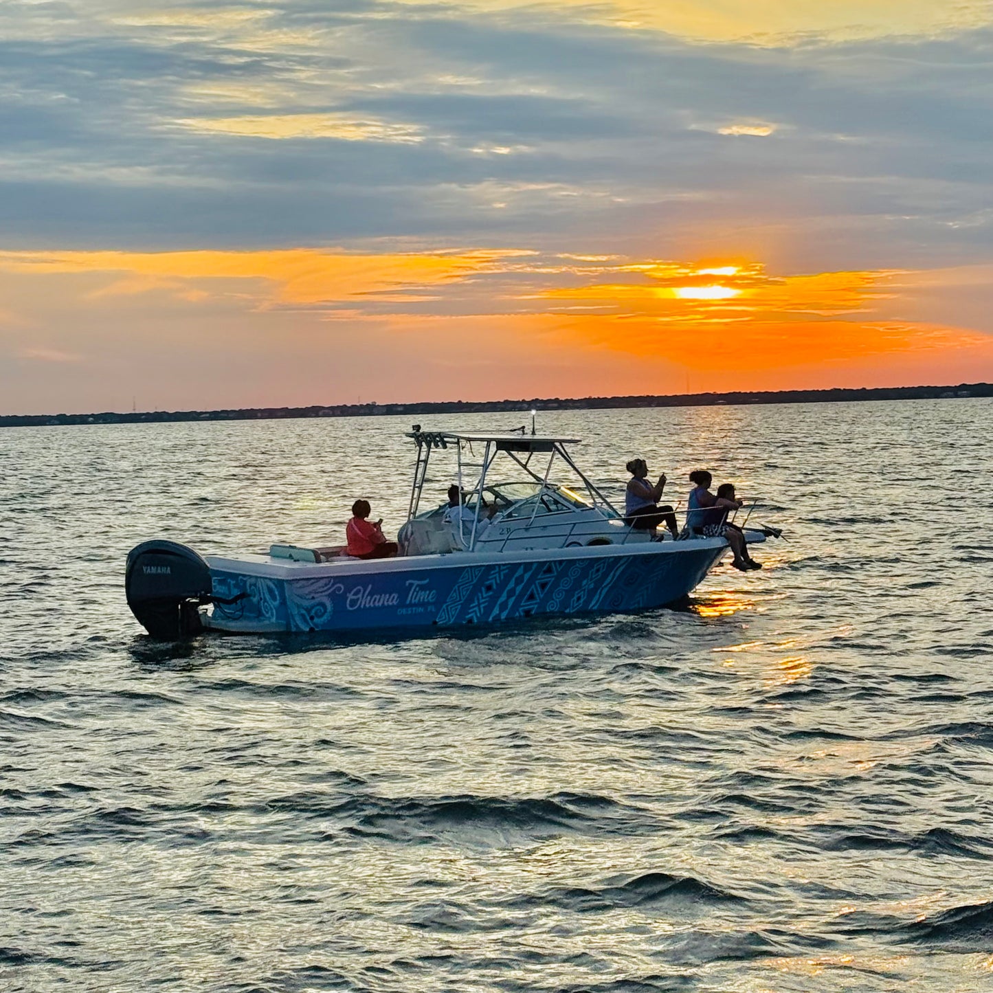 Ohana Time - Sunset Cruise up to 6 Passengers