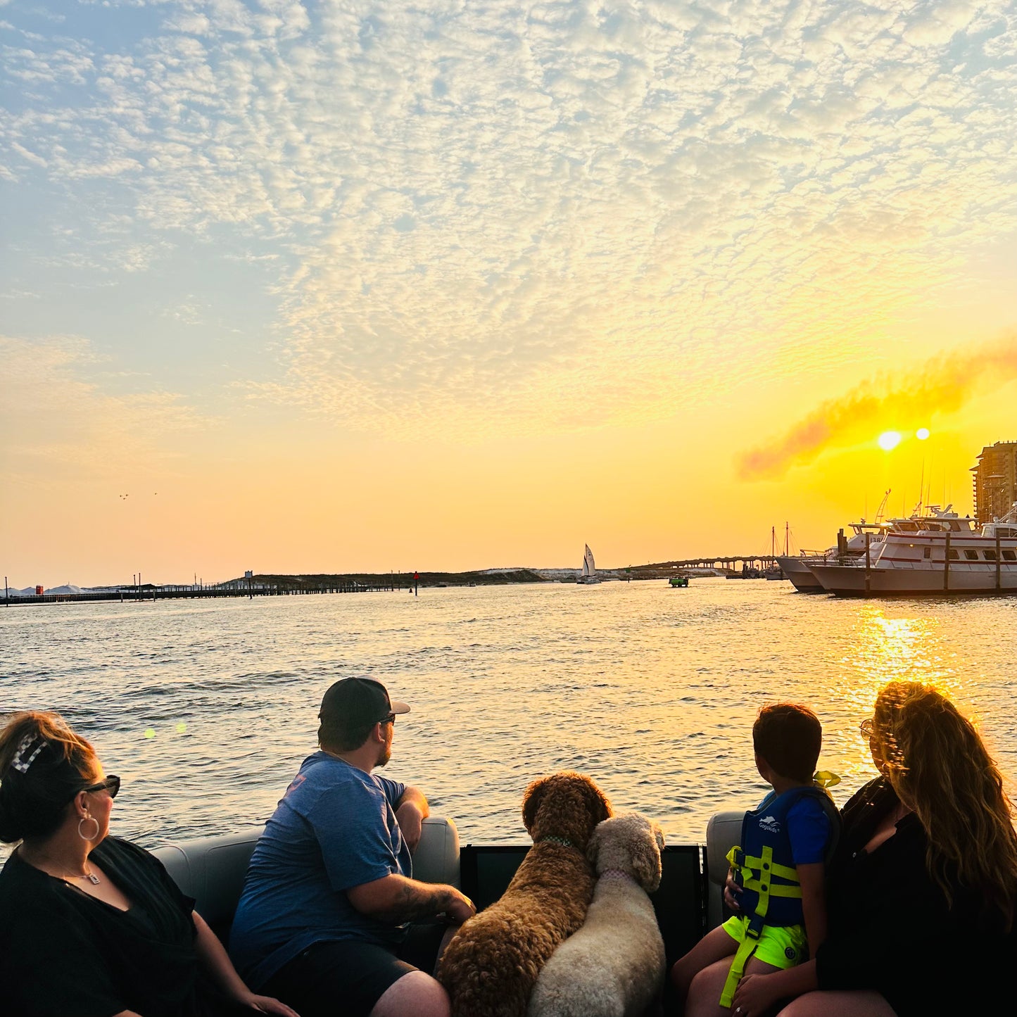 Ohana Time - Sunset Cruise up to 6 Passengers