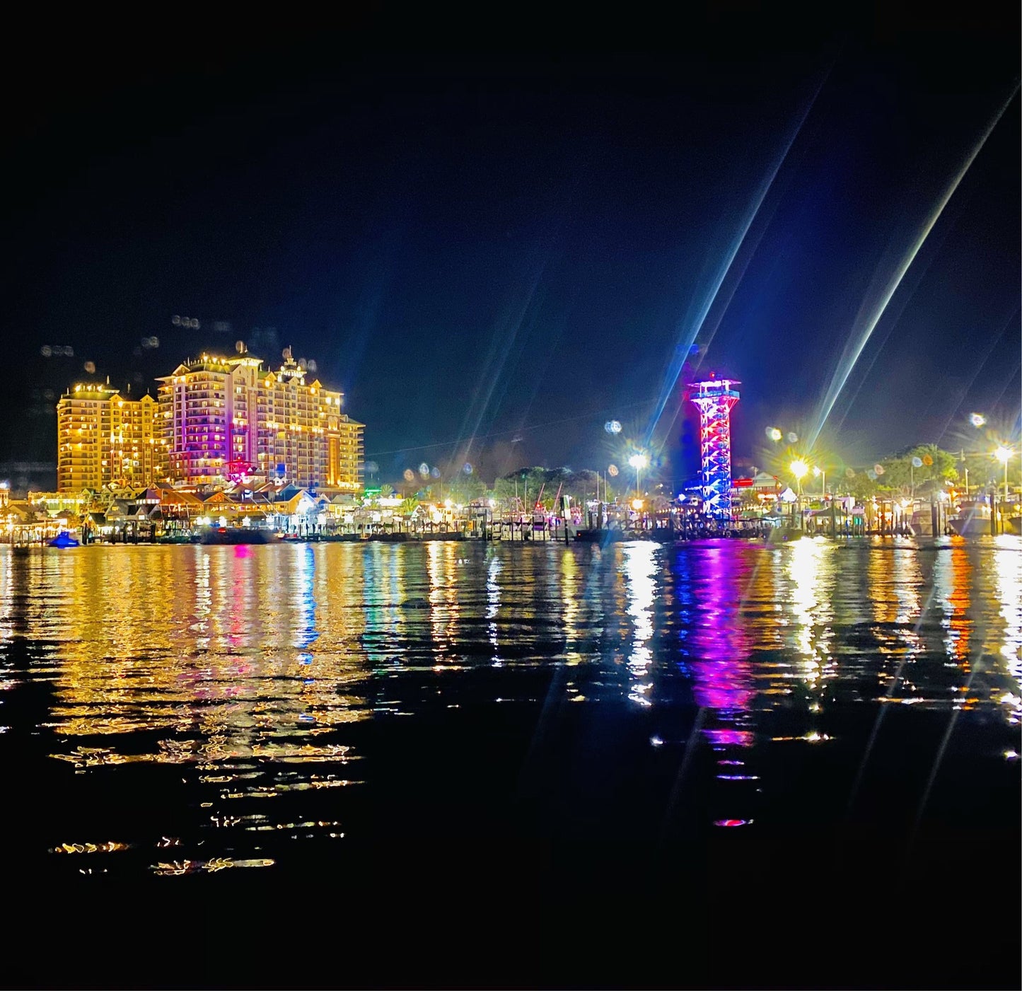 Thursday Fireworks Cruise (Up to 6 people)