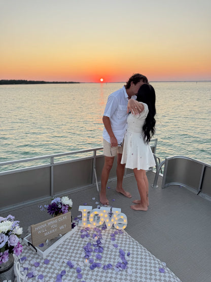 Dolphin Sunset Cruise up to 6 Passengers